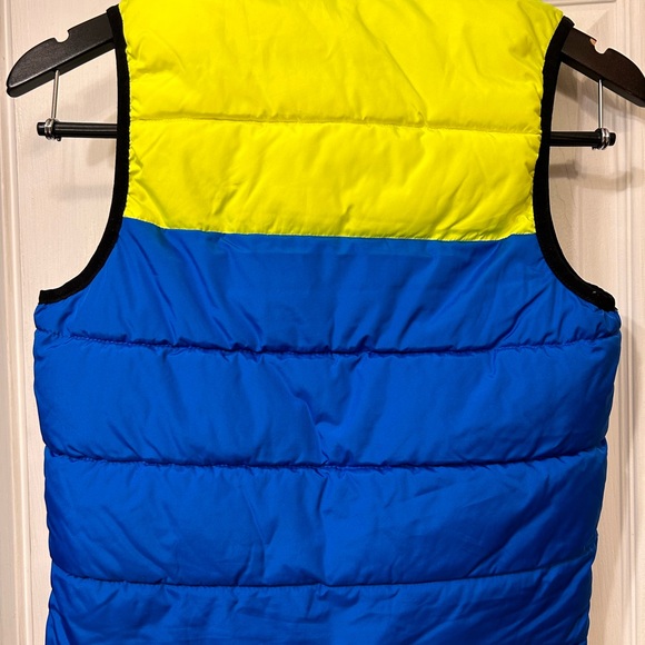 Gap kids small full zip puffer vest - Picture 2 of 4
